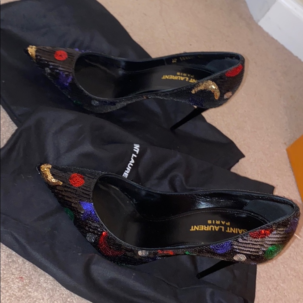 saint Laurent size 8.5 worn once, cute